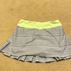 Lululemon gray tennis skirt